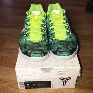 Nike Kobe 9 EM Easter size 9
